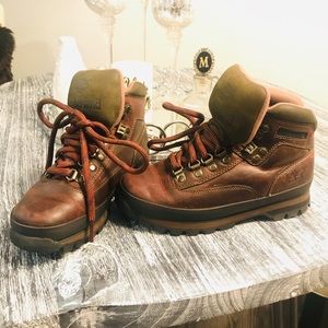 Timberland vintage hiking boots